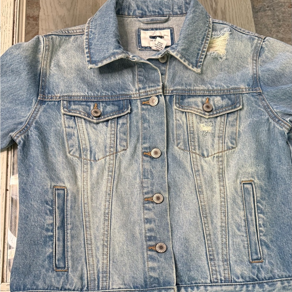 Forever 21 Blue Denim Button Detail
